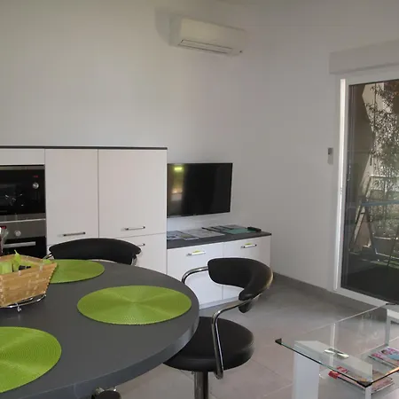 3 Etoiles Pres Des Plages D'ajaccio Apartman *